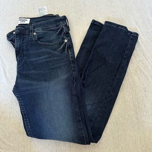Men’s Levi pants